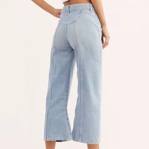 Sold on Instagram!! Free People sun stitch on butt wide leg jeans